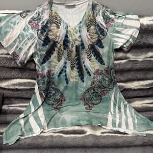 Chic Feather Print Blouse in Green and White